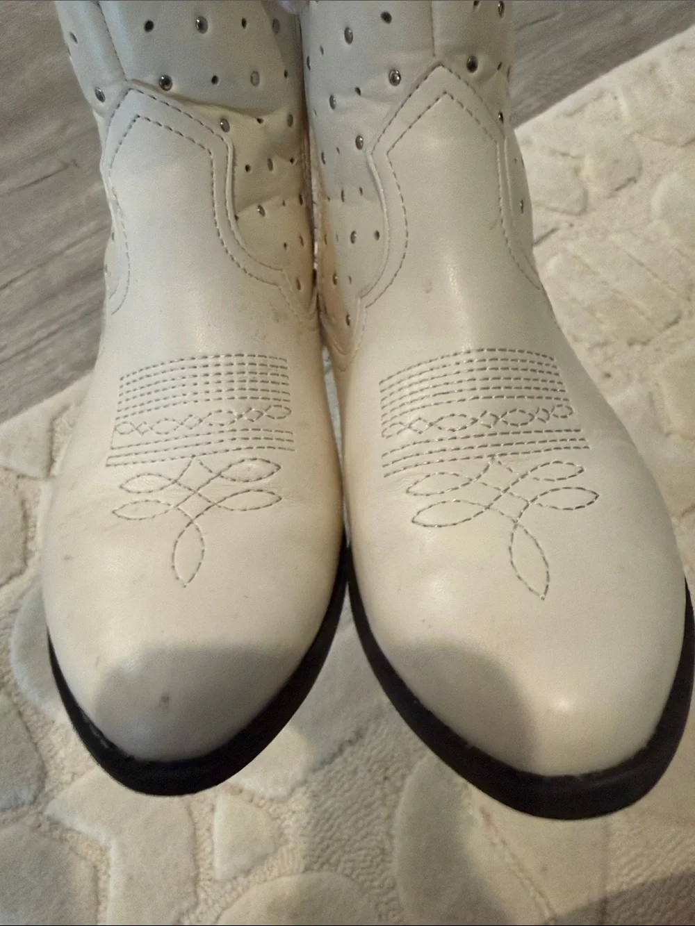 art class Cream Girls' Western Cowboy Boots with Side Zip